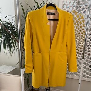 Zara Women's Vibrant Yellow Blazer